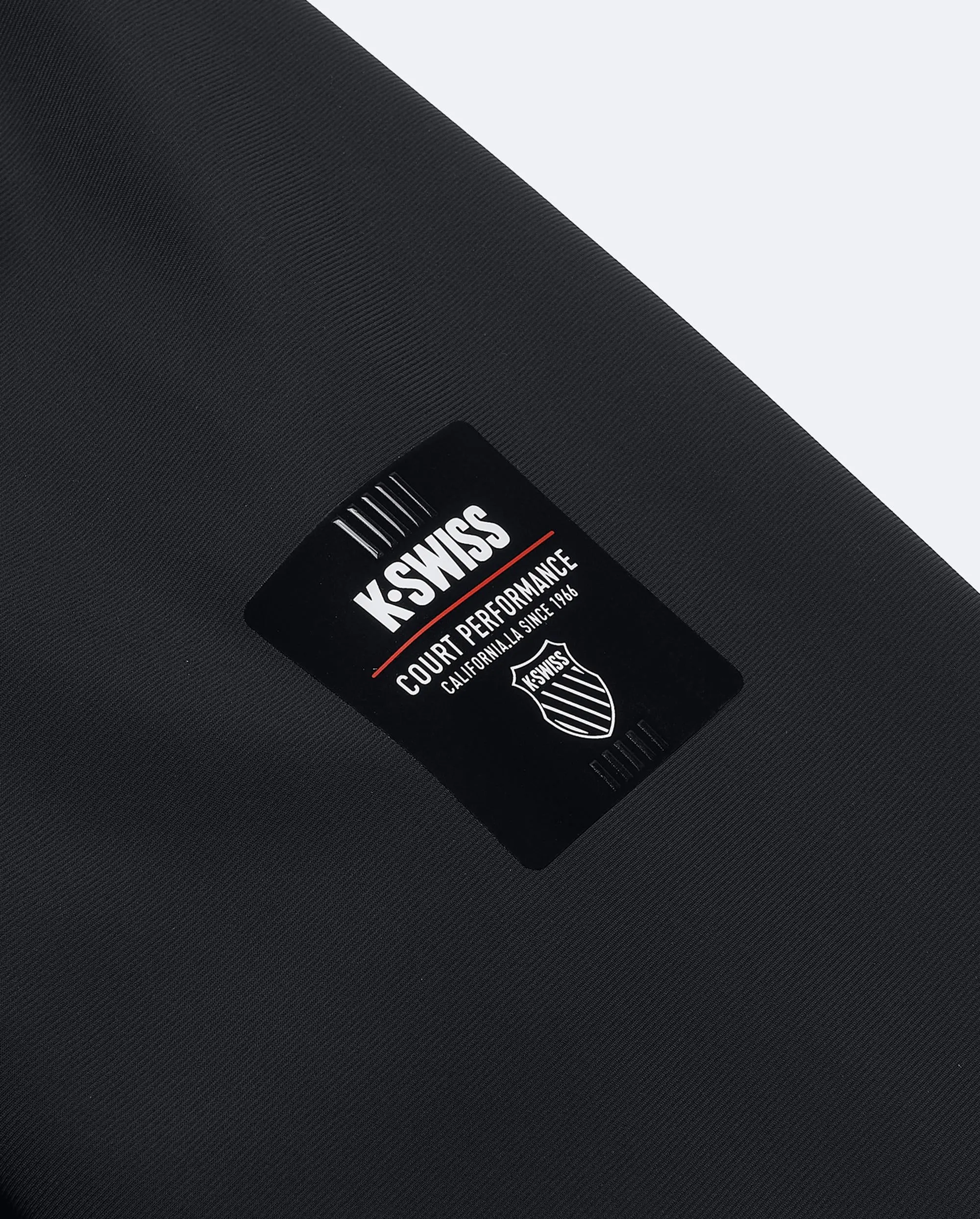 109975-008 | MEN'S K-SWISS LOGO HOODED JACKET | BLACK