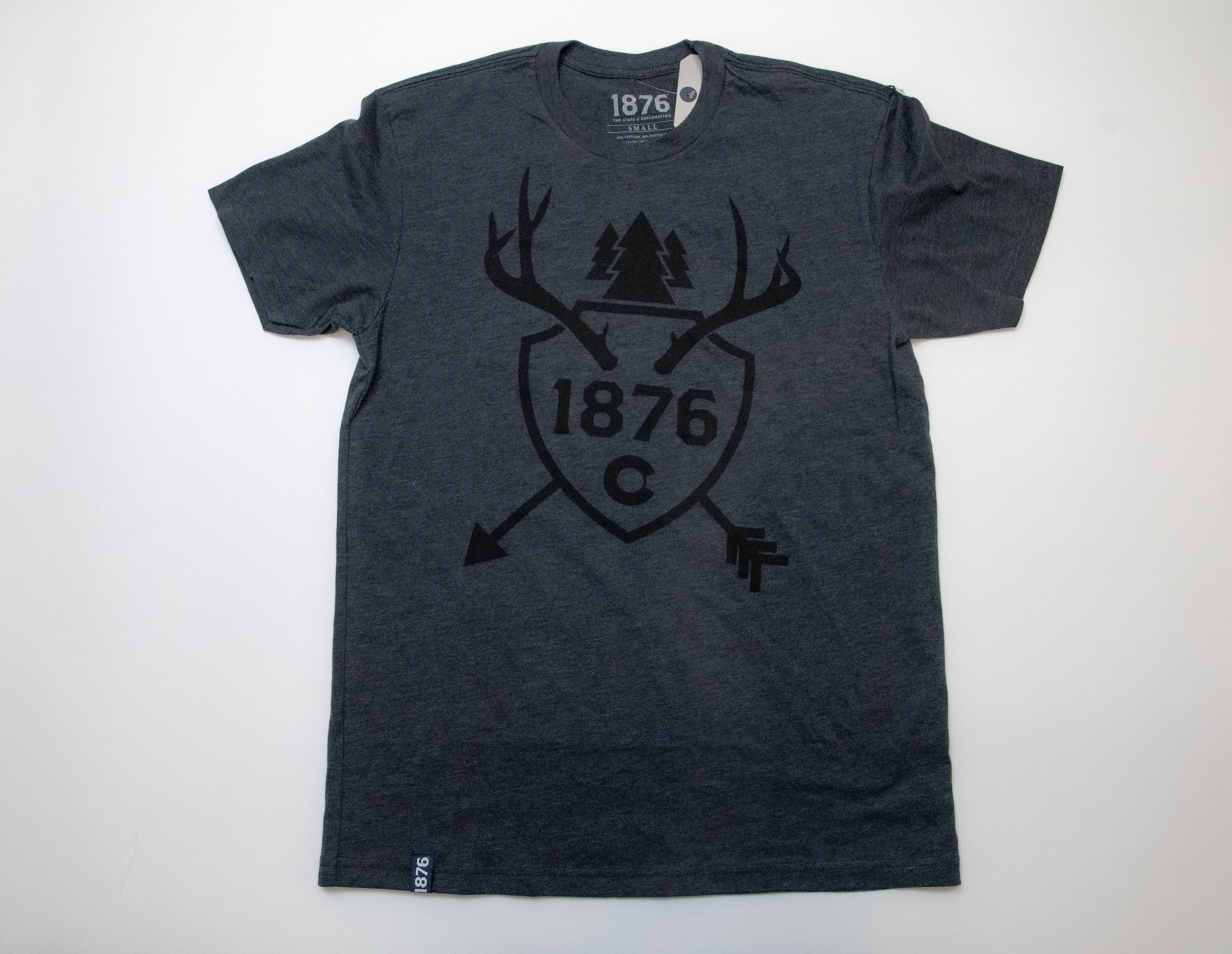 1876 | Trophy Tee