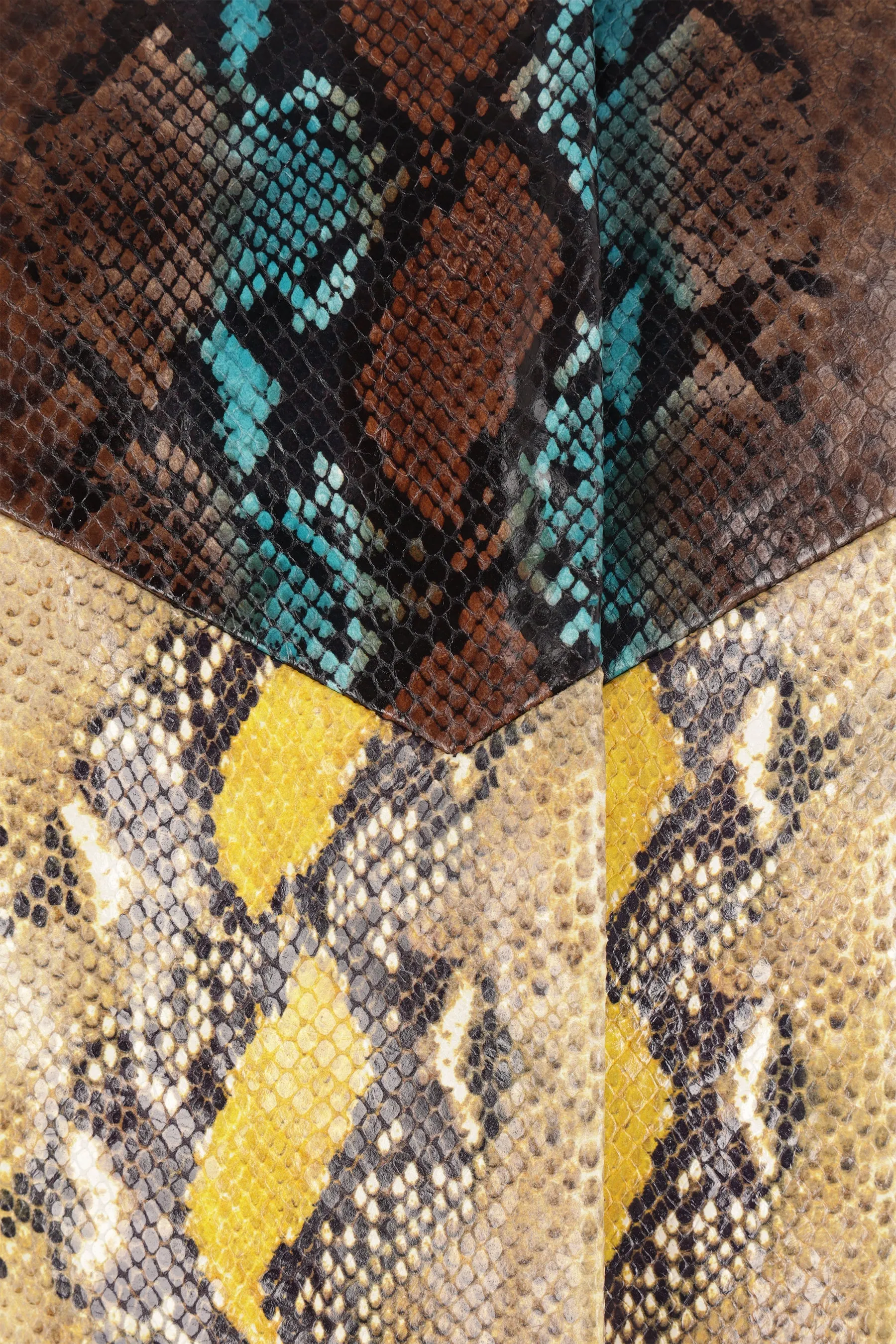 Belle coat in python-printed leather