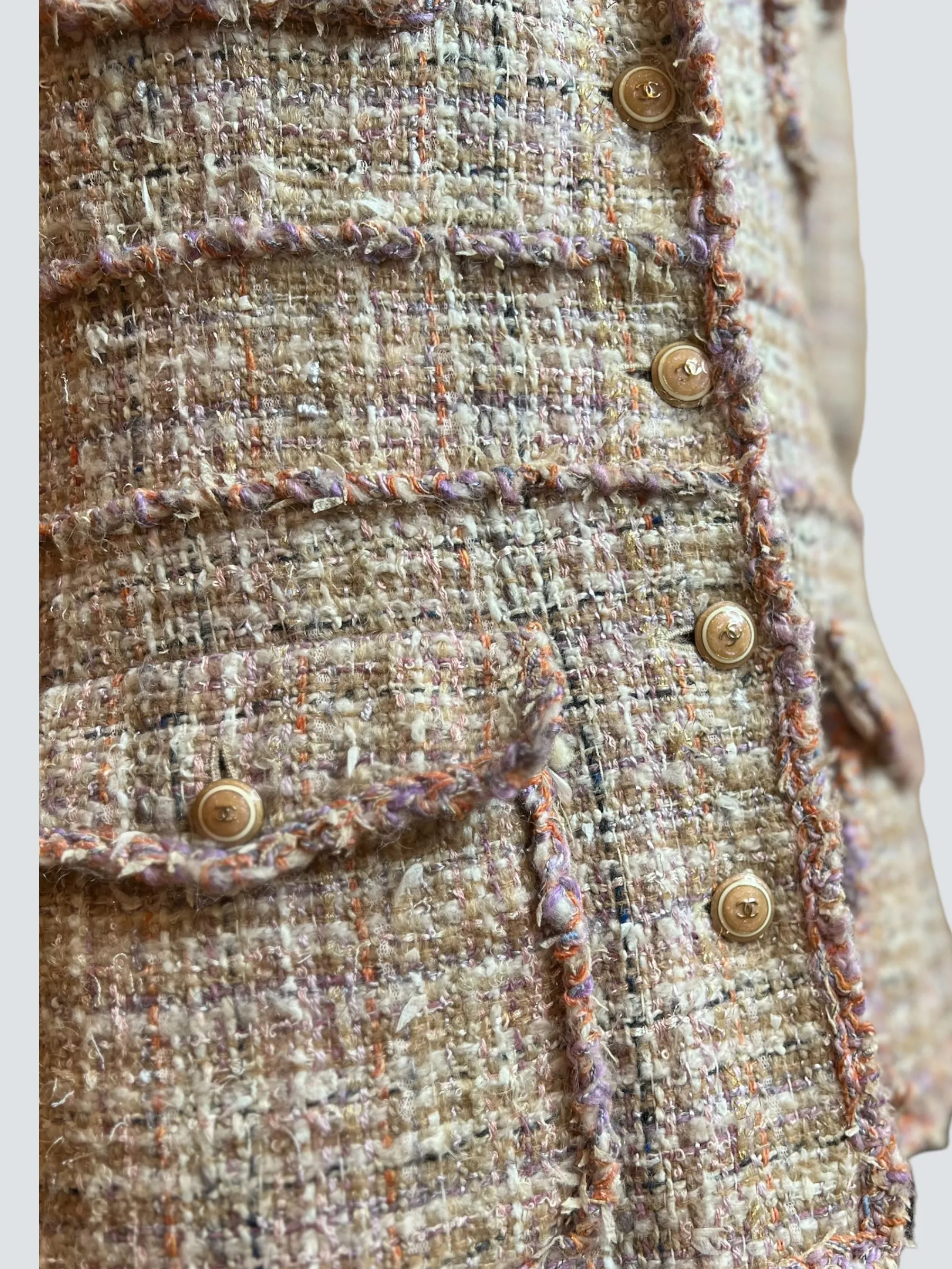 Chanel Size Medium Pink Tweed Jacket - 2007 Collection