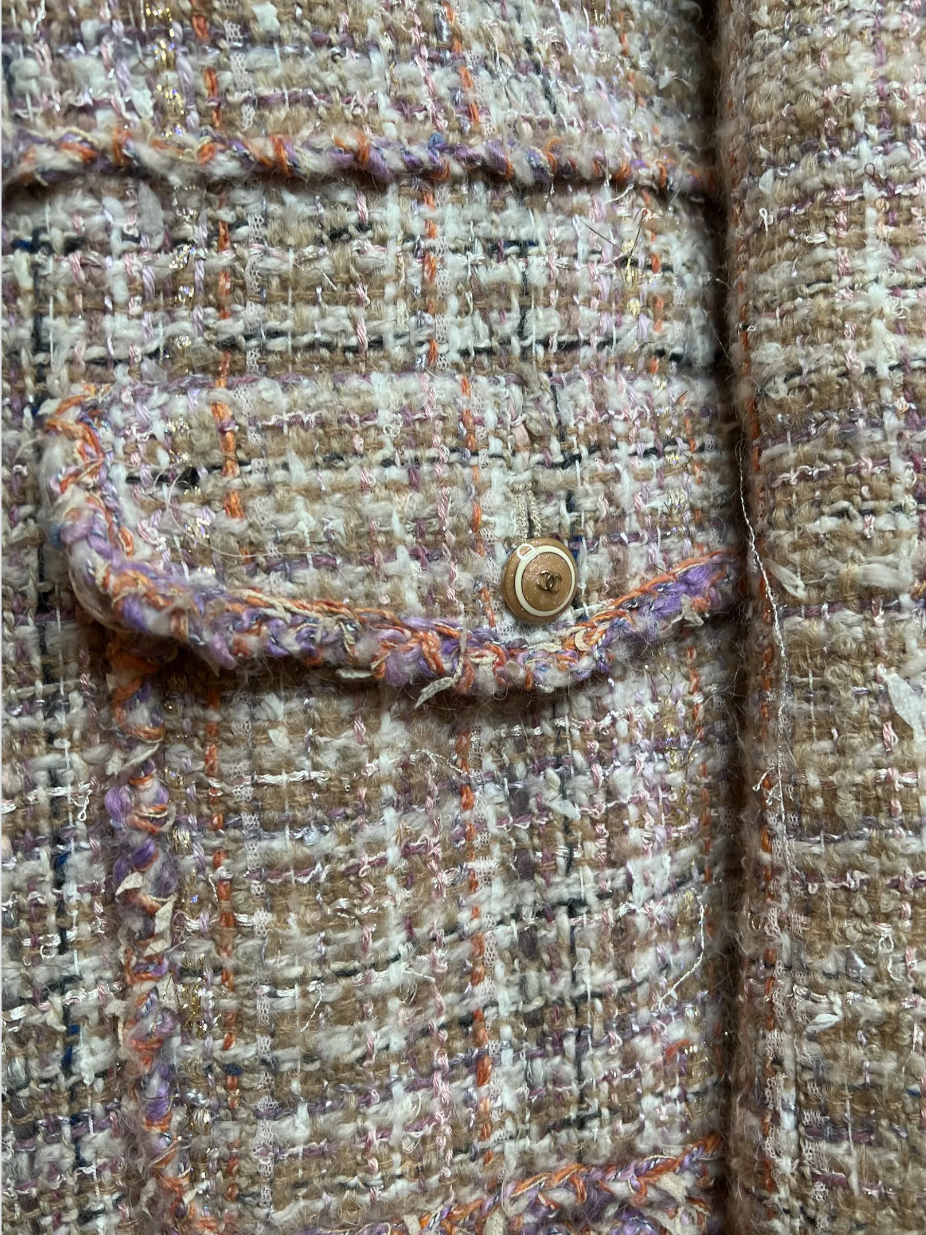 Chanel Size Medium Pink Tweed Jacket - 2007 Collection