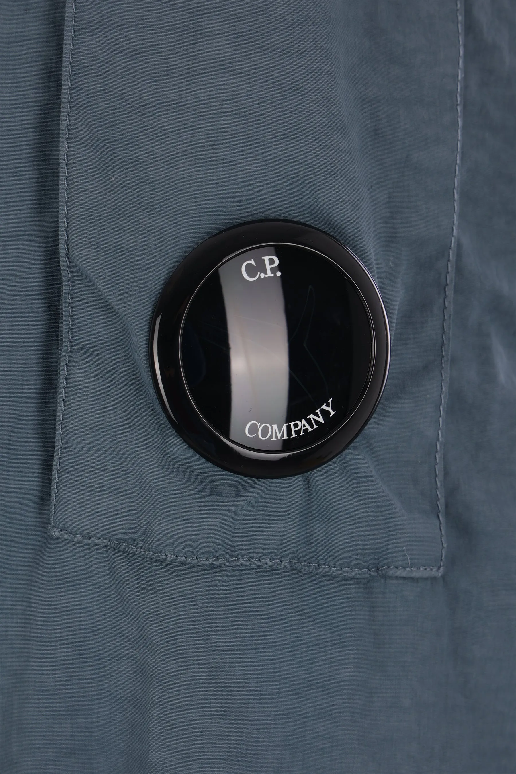 Lens jacket in Flatt Nylon
