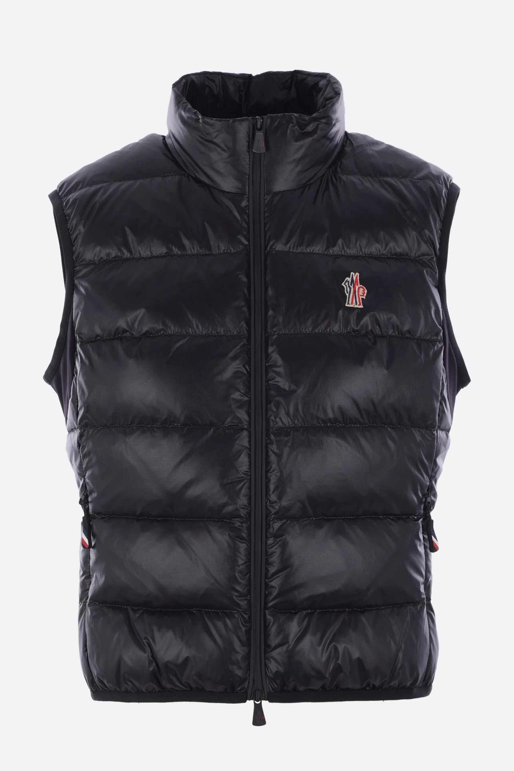 sleeveless down jacket in glossy nylon